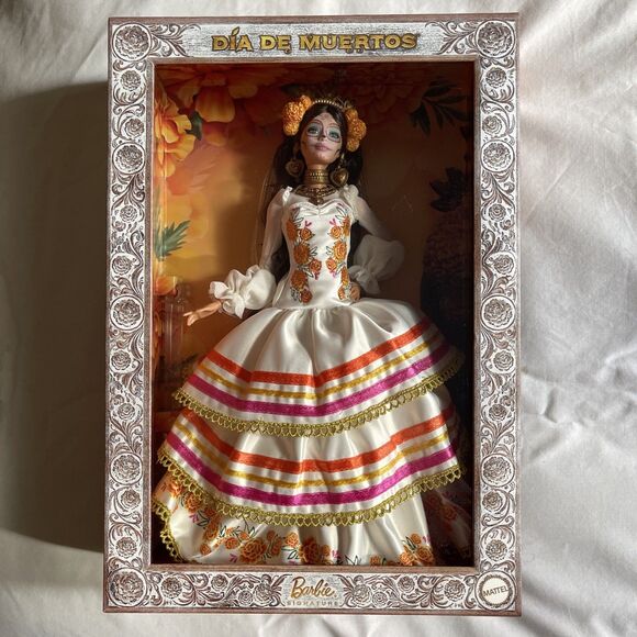 2025 Dia De Los Muertos Day of the Dead Barbie with SHIPPER JBJ05 IN STOCK - Picture 1 of 2